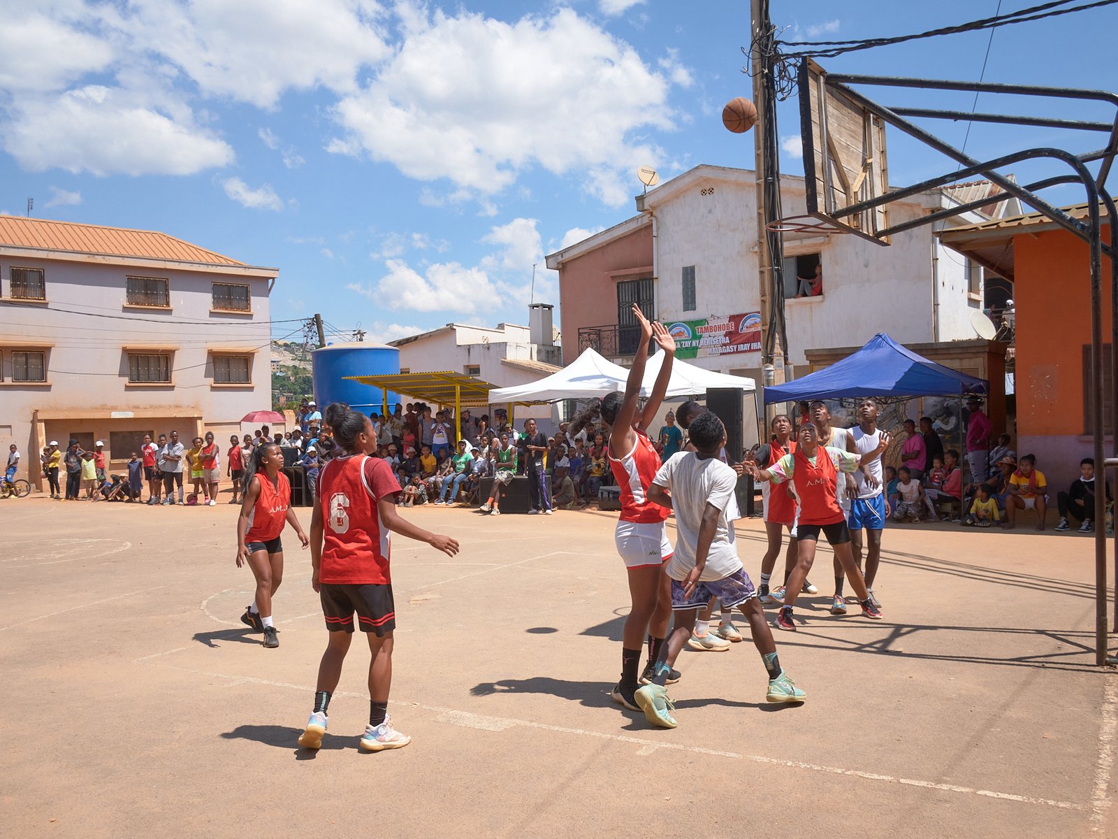 Tournoi Basket - animations communautaires - Madagascar - ©Olivier Bedu